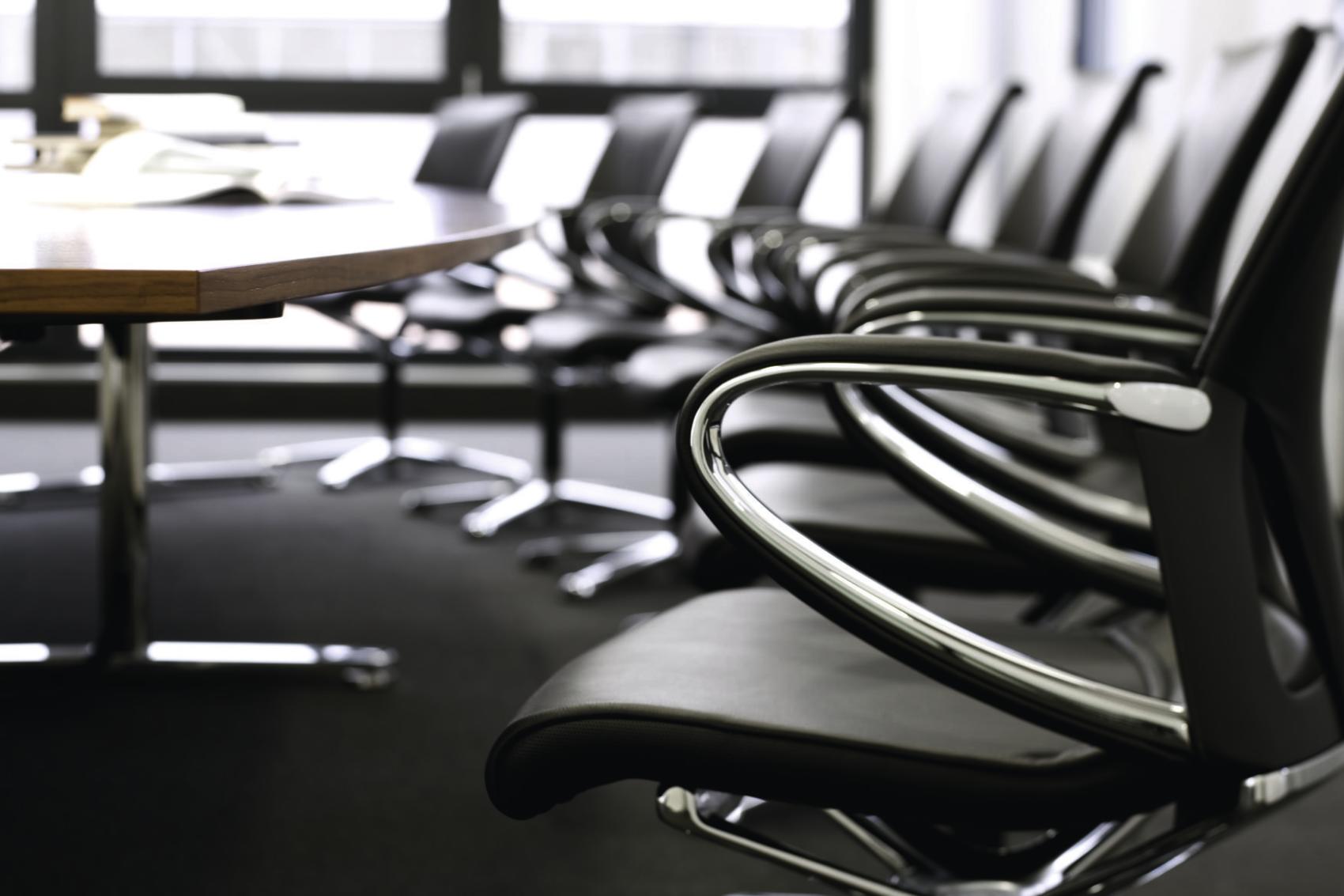 MODUS EXECUTIVE by Wilkhahn 013